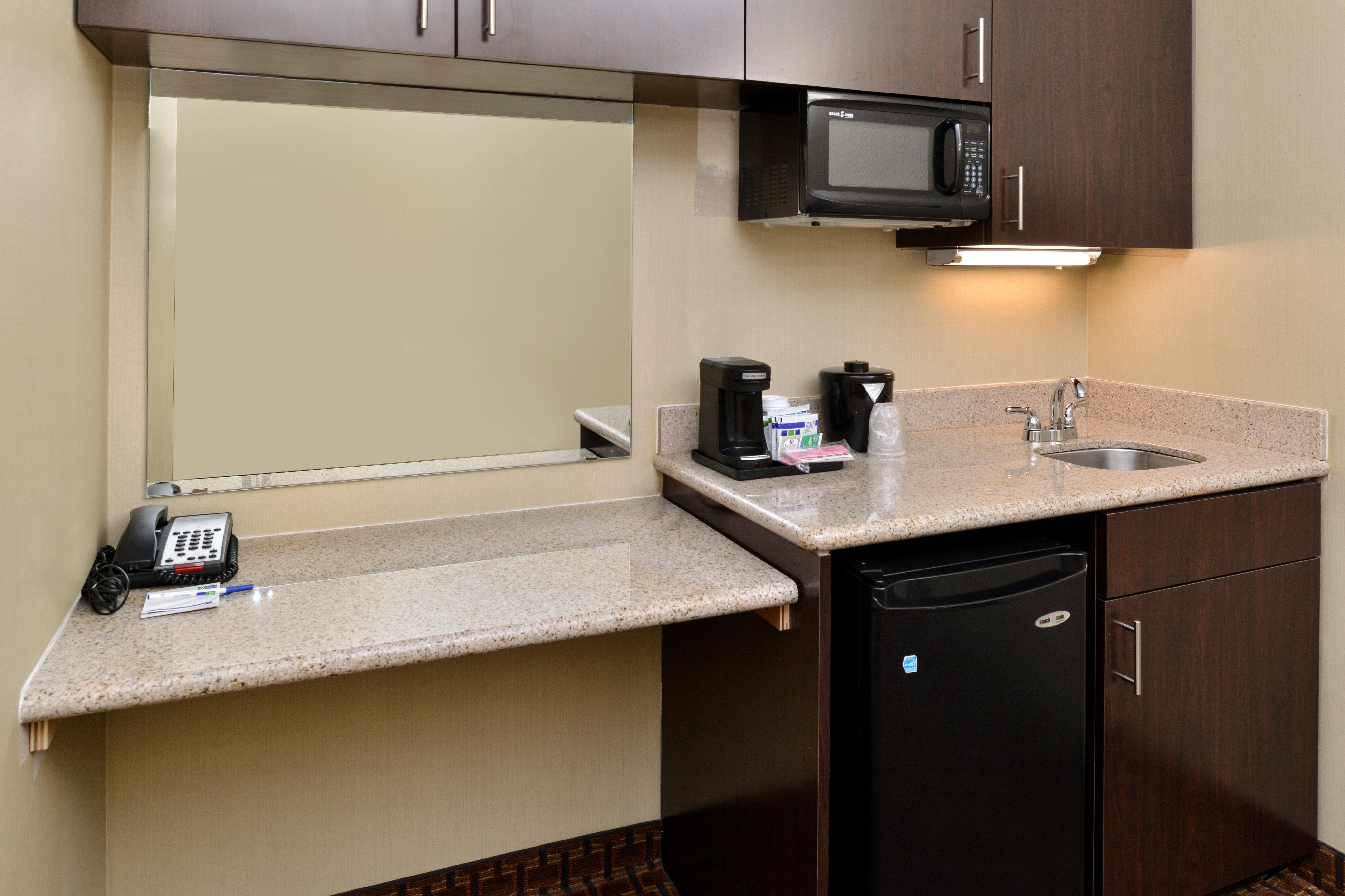 Holiday Inn Express Hotel & Suites Indianapolis W - Airport Area By Ihg Exterior foto